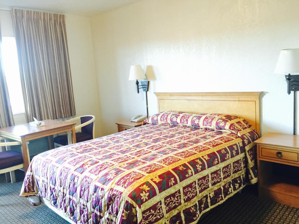Motel Economy São Francisco
