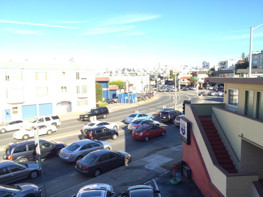 Motel Economy 2*