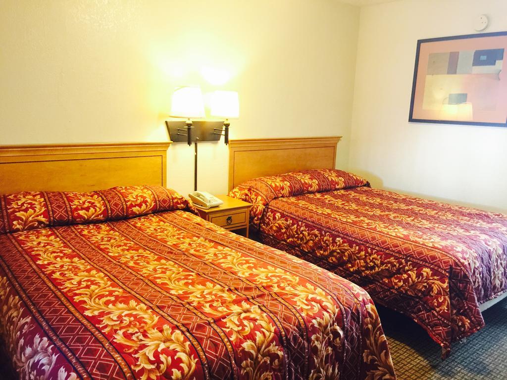 Economy Motel